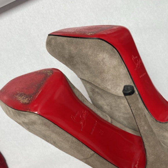 Christian Louboutin taupe gray suede platform heel square toe booties shoe 41 10 - Picture 4 of 6